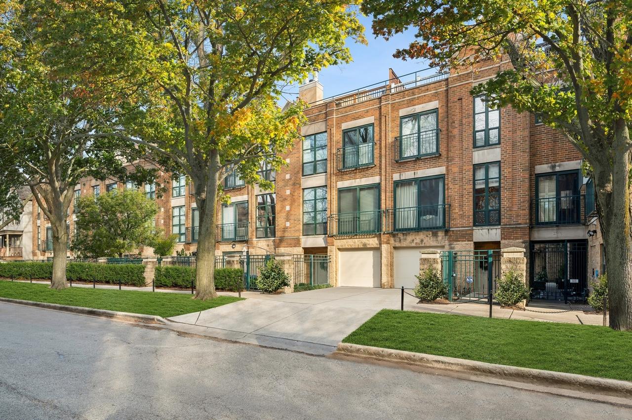 2501 N Wayne Ave. #18, Chicago, IL 60614