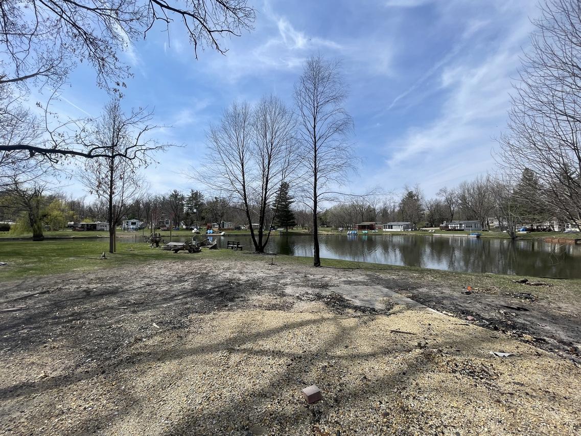 5-463 Woodhaven Lakes, Sublette, IL 61367