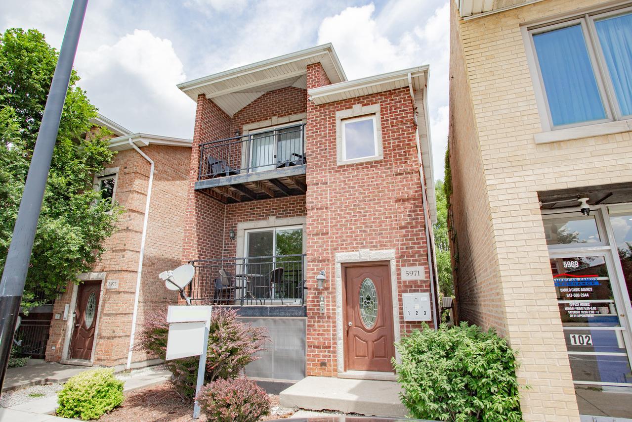 5971 N Elston Ave. #2, Chicago, IL 60646