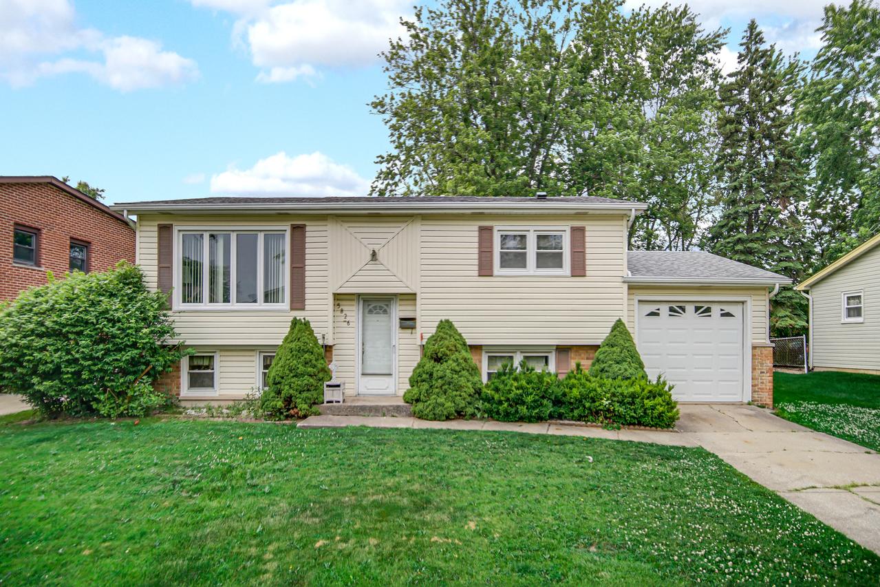 5826 Edward Dr., Oak Forest, IL 60452