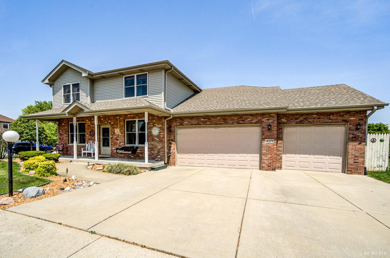 14879 Harbor Dr., Oak Forest, IL 60452