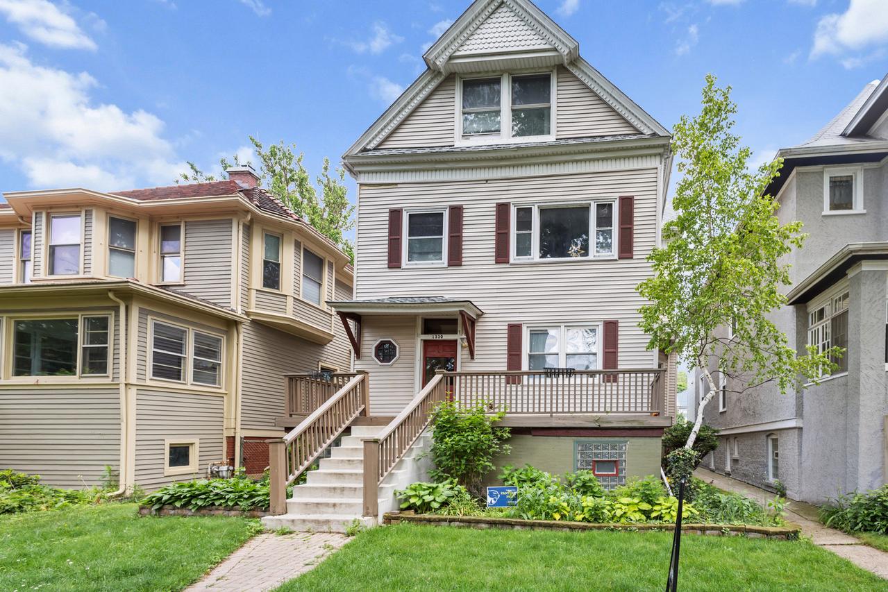 1330 W Norwood Ave., Chicago, IL 60660