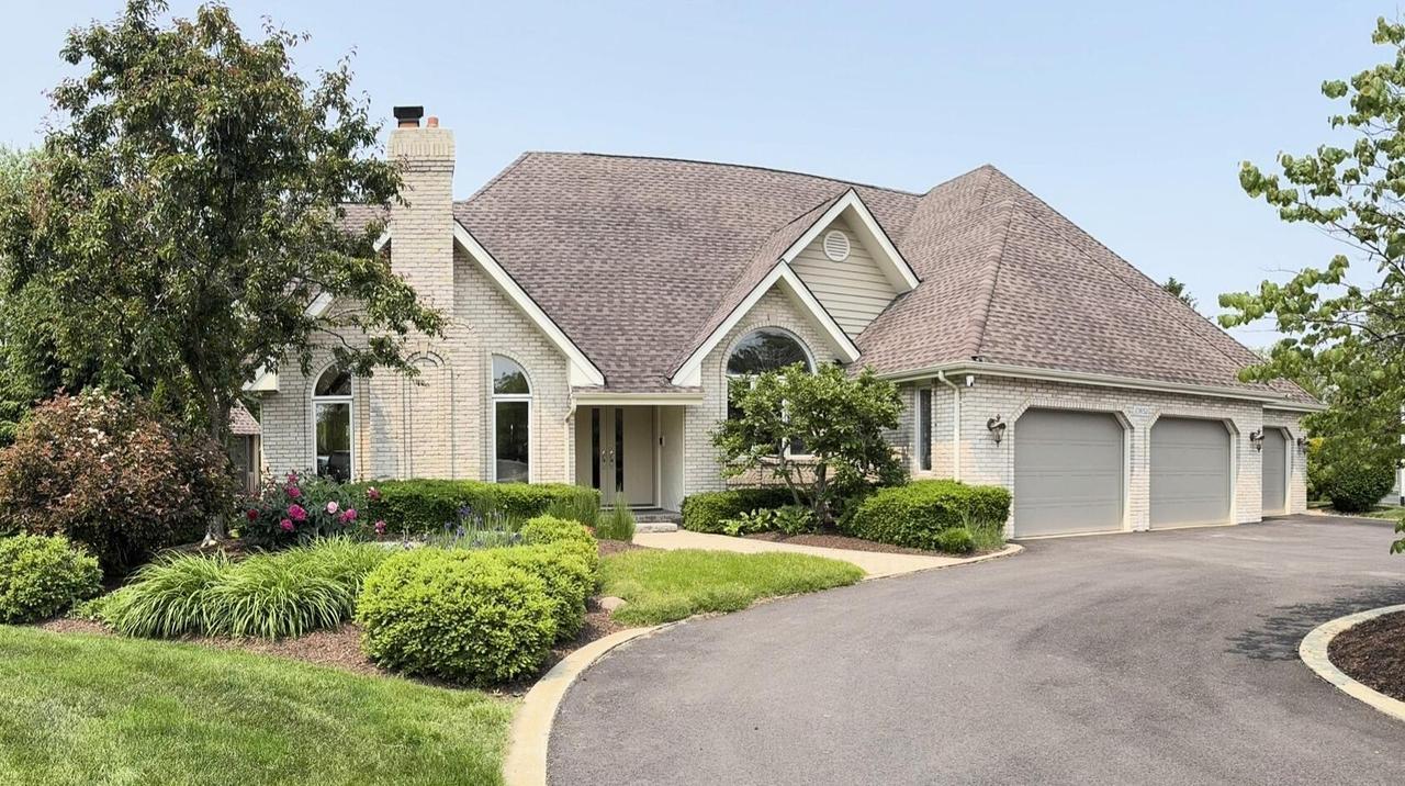 10652 Lexington Ct., Frankfort, IL 60423