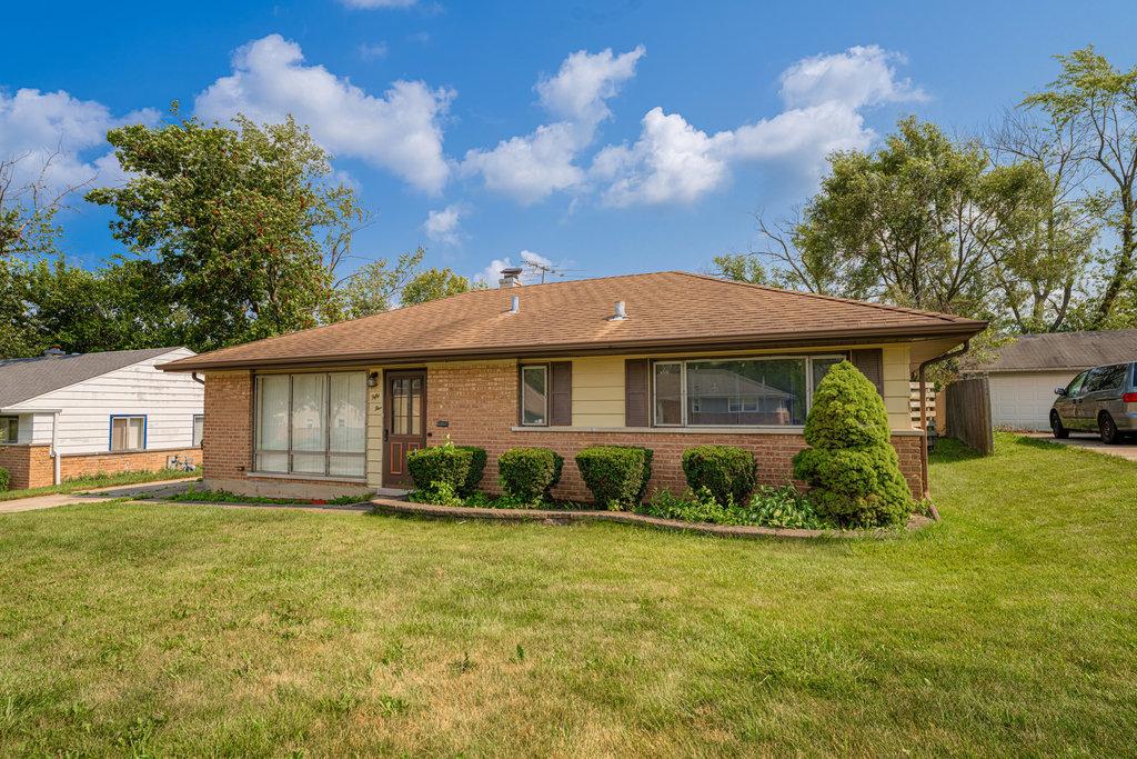 155 Shabbona Dr., Park Forest, IL 60466