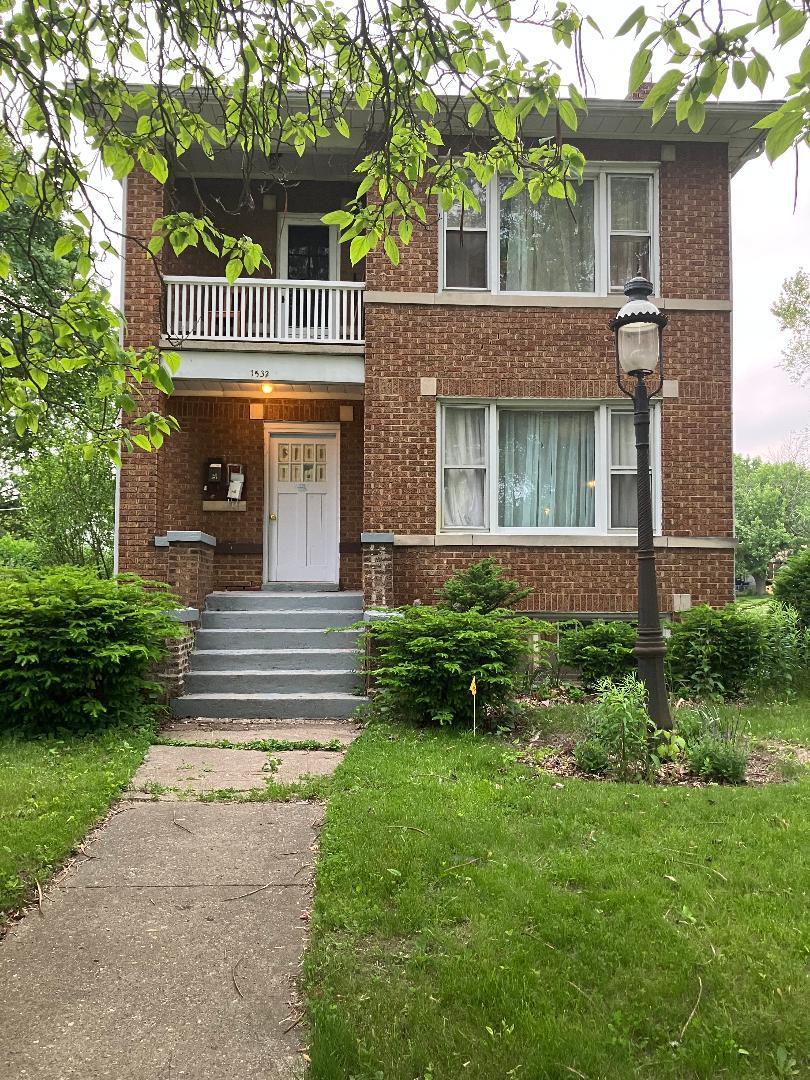 1532 North Ave., Waukegan, IL 60085