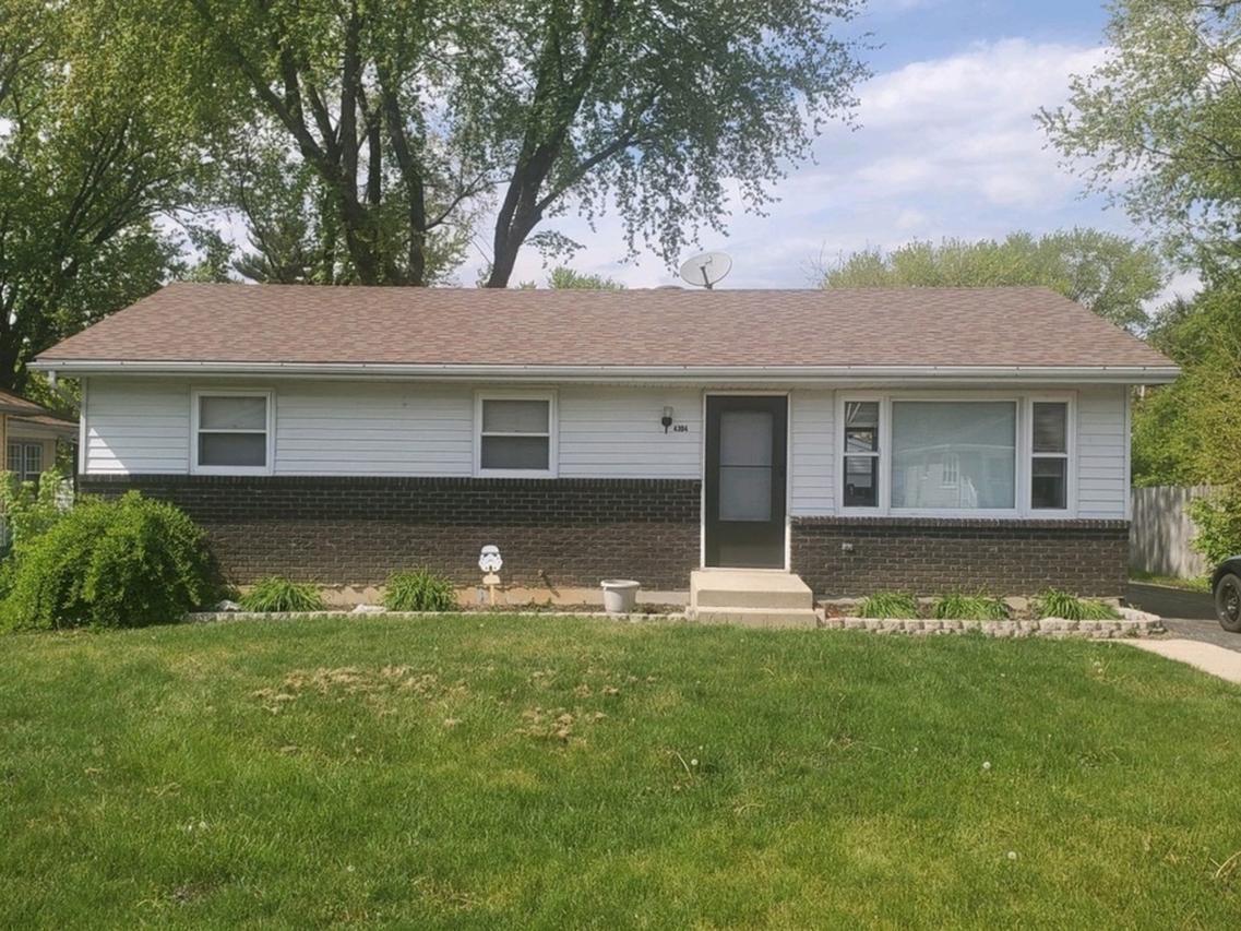 4304 Clearview Dr., Mchenry, IL 60050