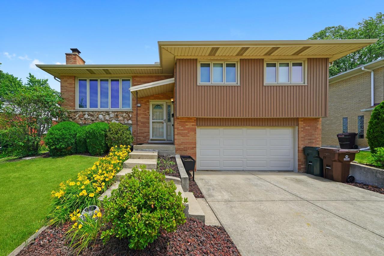 15325 Orchard Ln., Oak Forest, IL 60452