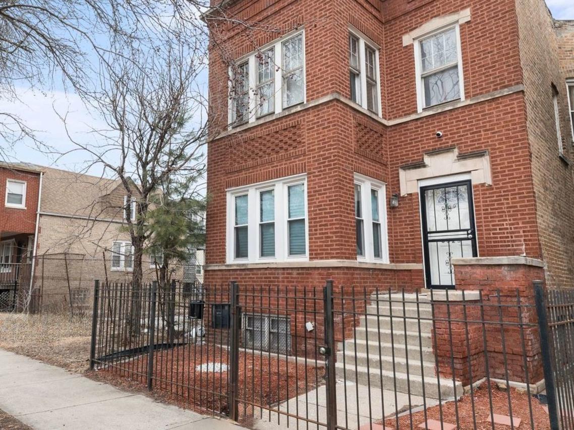 6523 S Evans Ave., Chicago, IL 60637