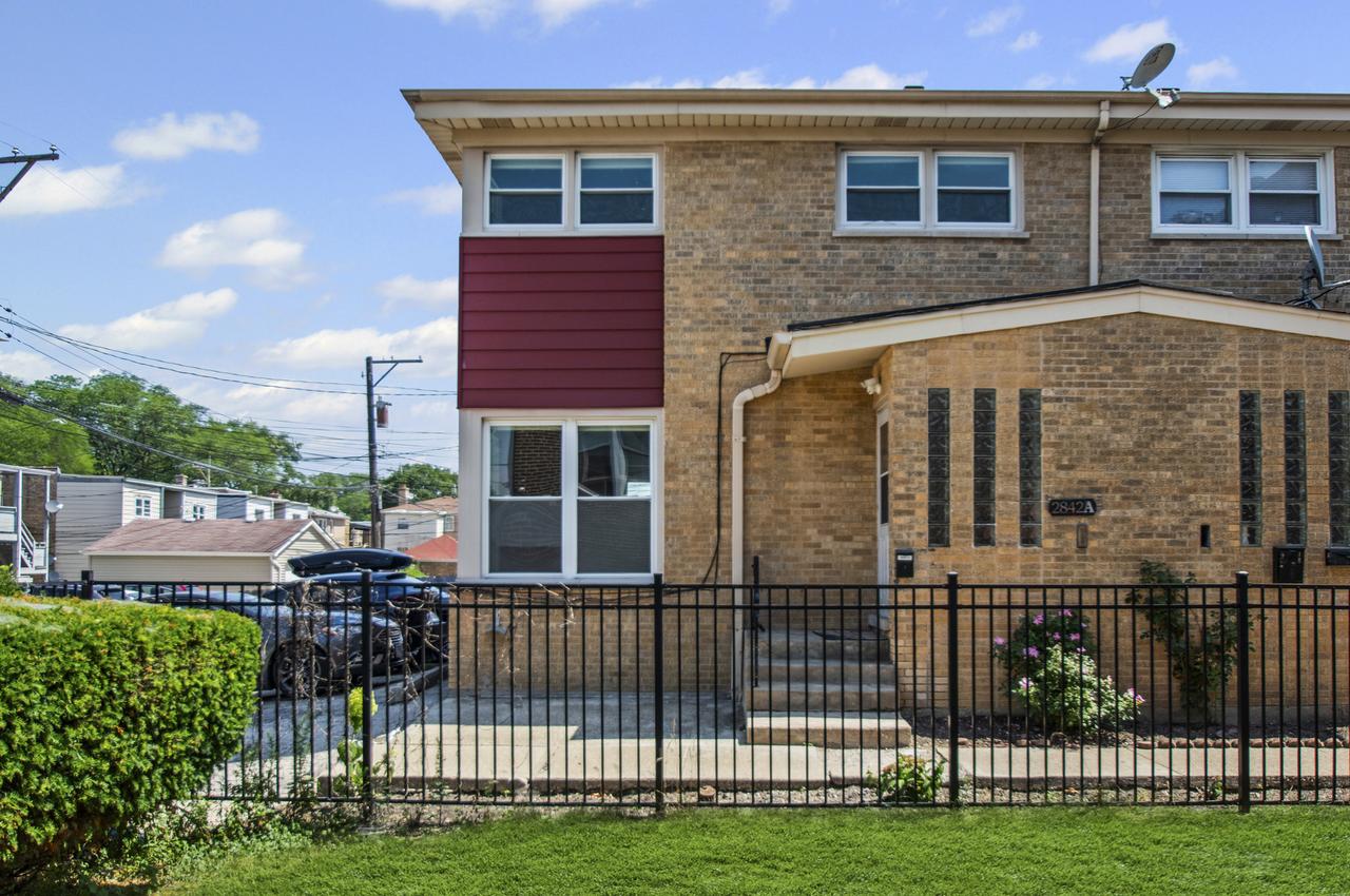 2842 W Berwyn Ave. #A, Chicago, IL 60625