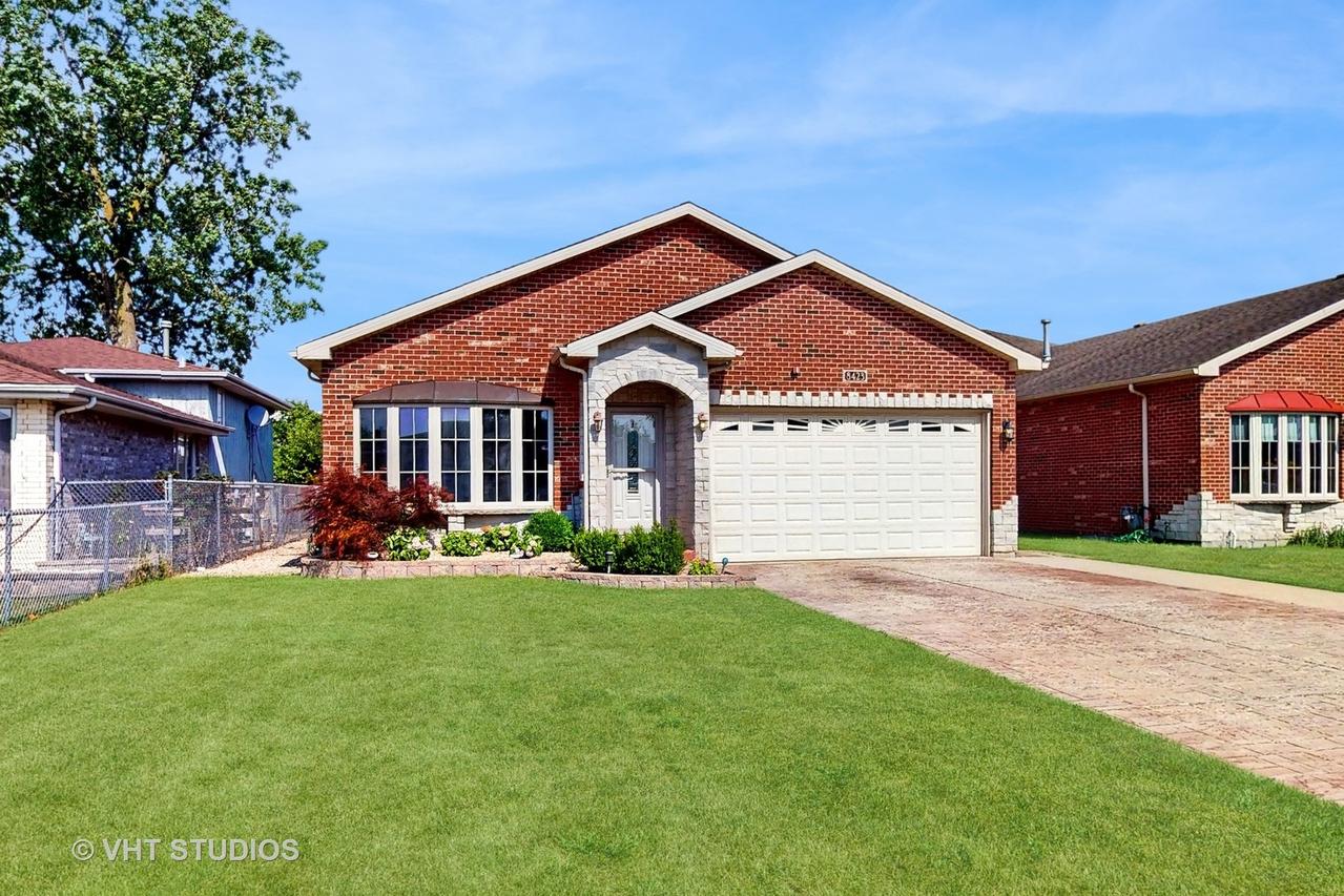 8423 S 79th Ave., Justice, IL 60458