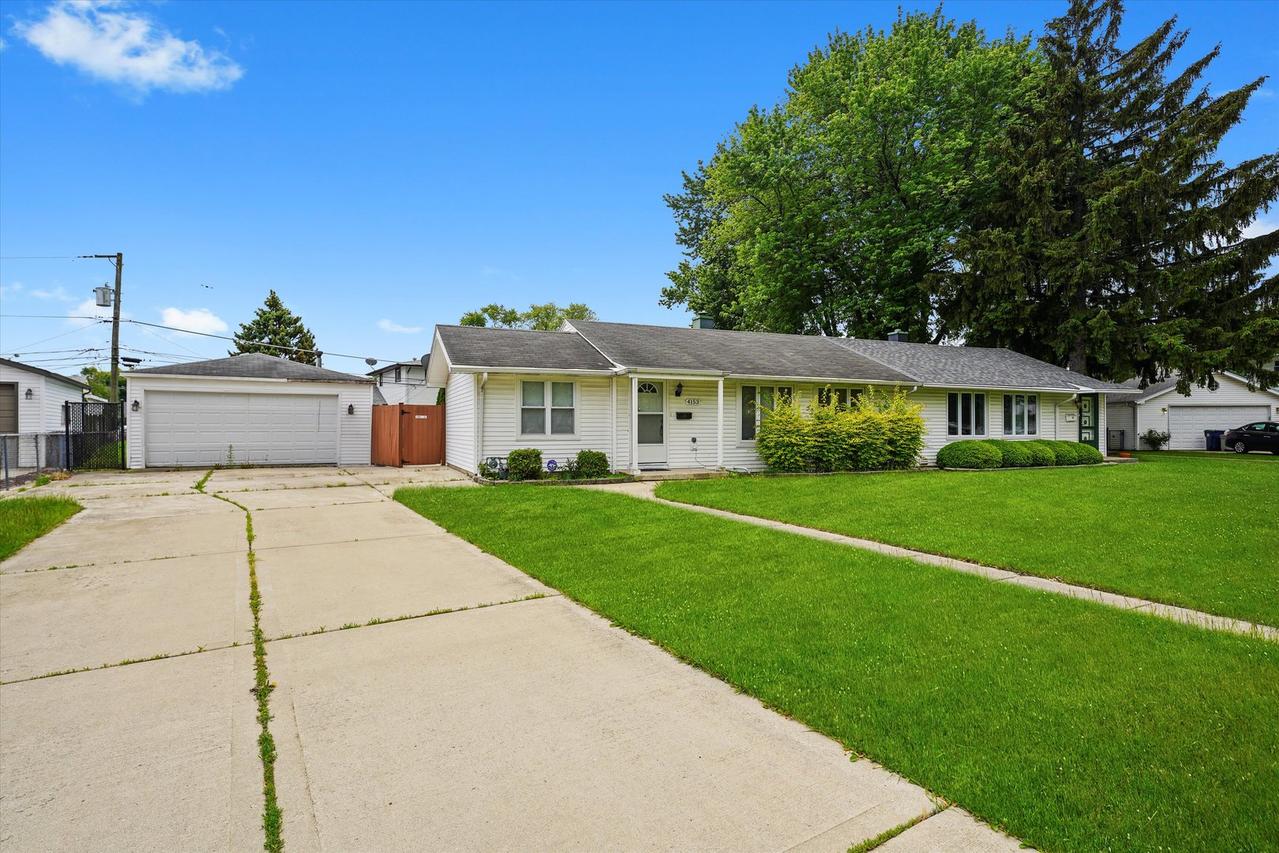 4153 W 89th Pl. #NONE, Hometown, IL 60456