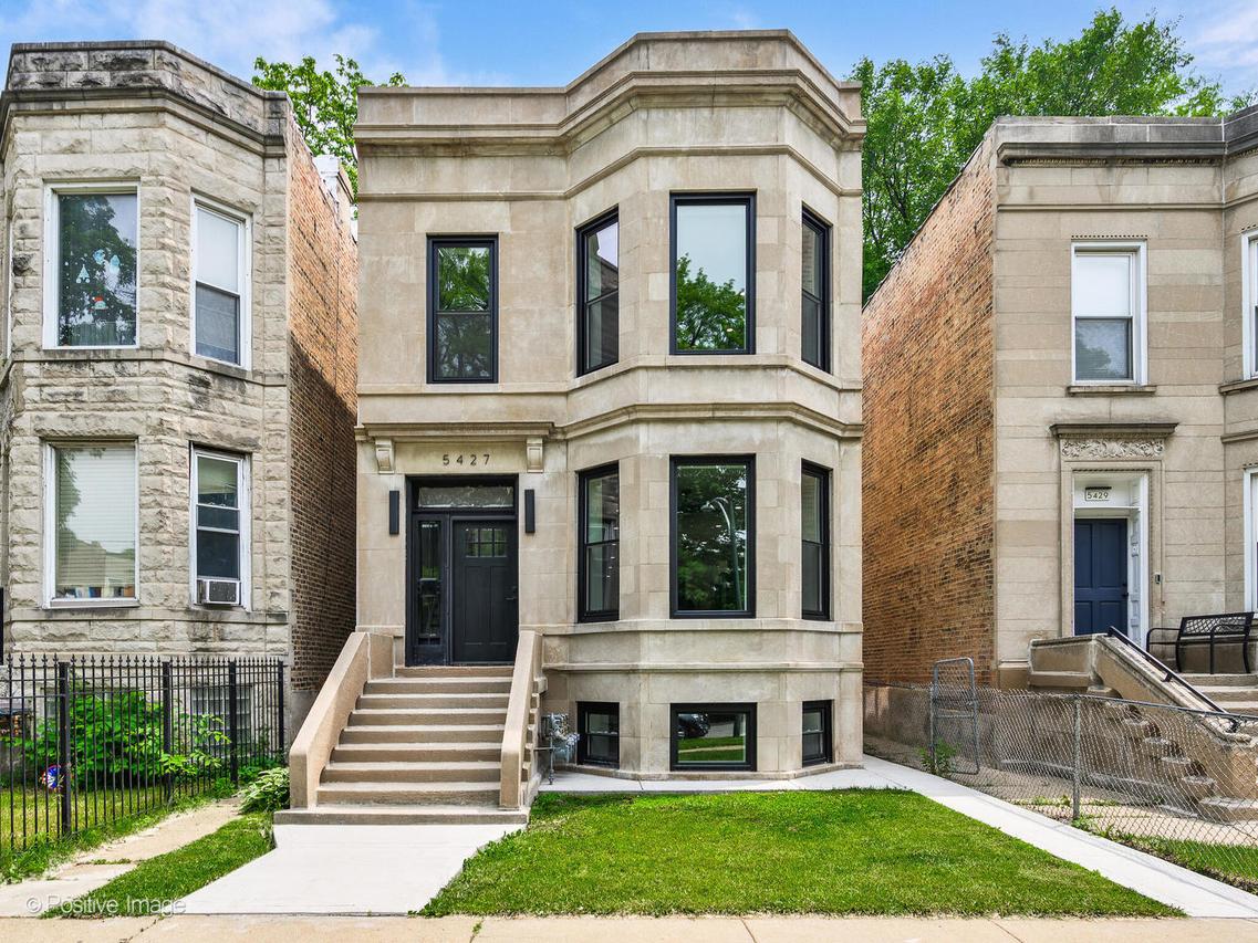 5427 S Carpenter St., Chicago, IL 60609