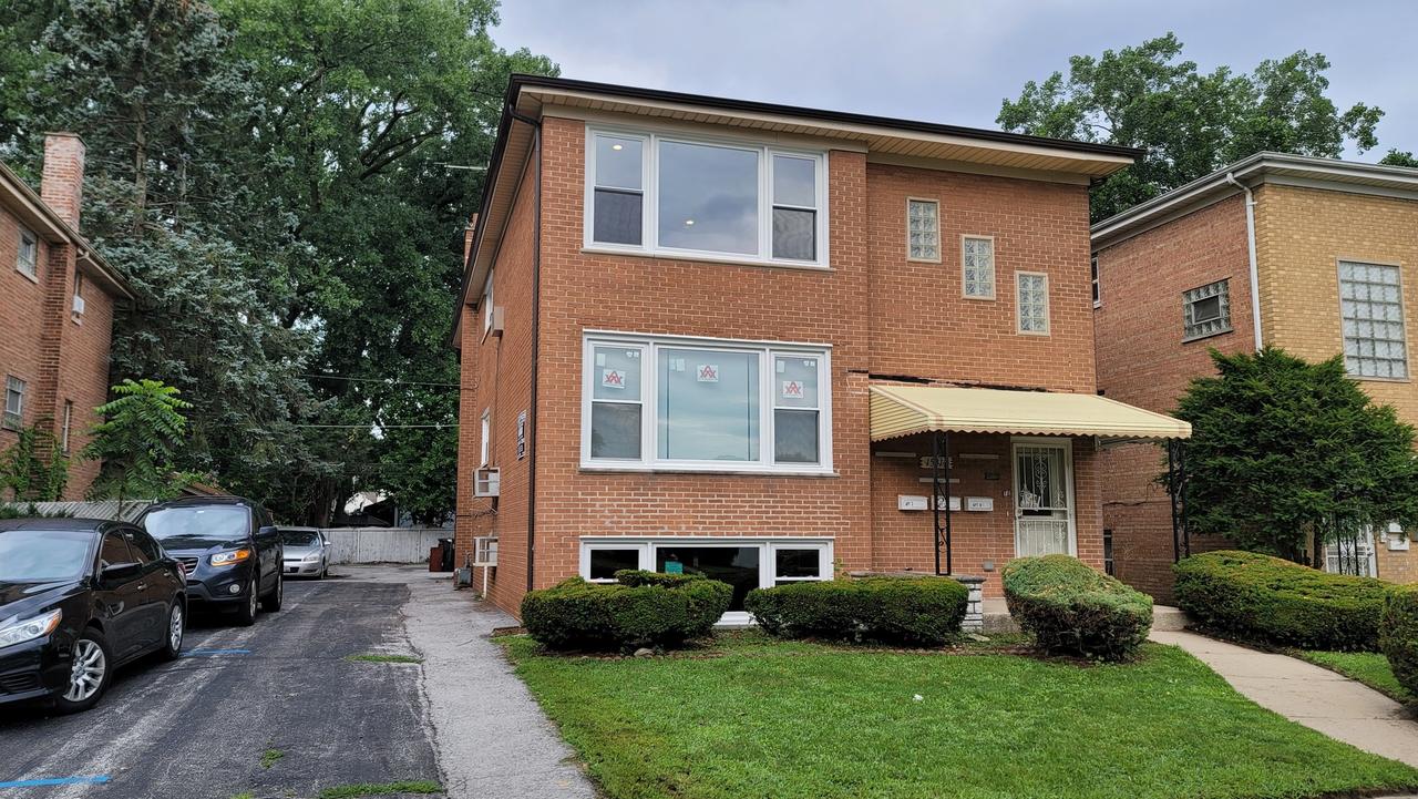 15214 Woodlawn East Ave., Dolton, IL 60419