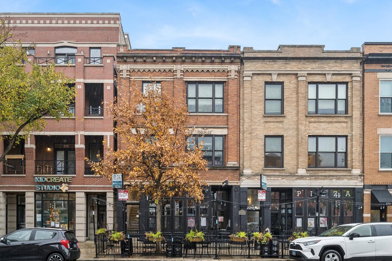 3705-07 N Southport Ave., Chicago, IL 60613