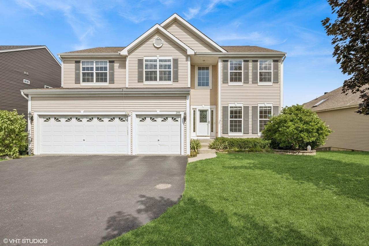 299 Cross Creek Ln., Lindenhurst, IL 60046