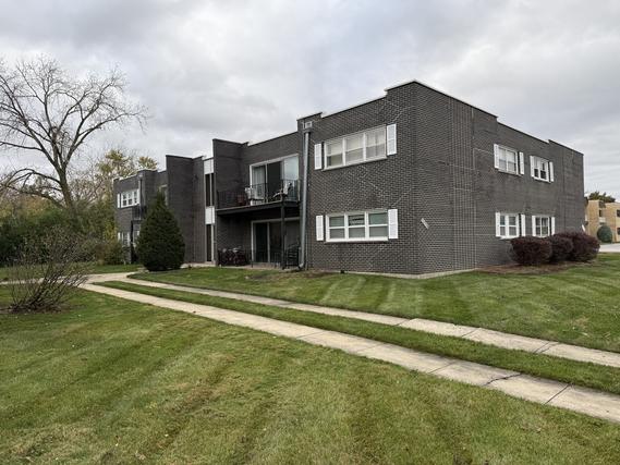 New Homes For Sale This Week That Attend Homewood-Flossmoor High School: June 13th to June 19th