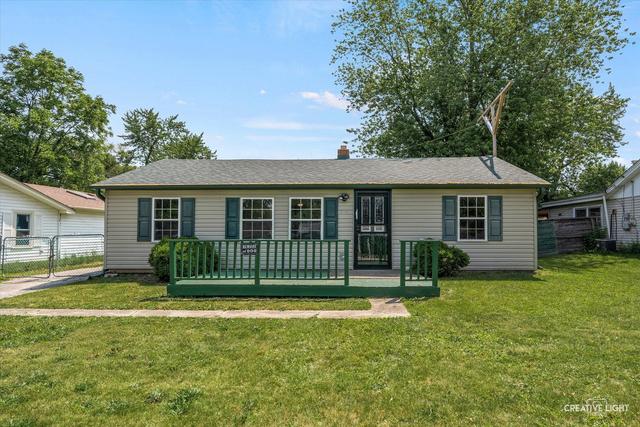 812 S Sumner Ave., Aurora, IL 60505