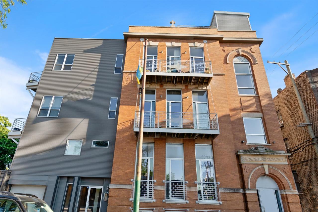 2411 W Walton St. #2B, Chicago, IL 60622