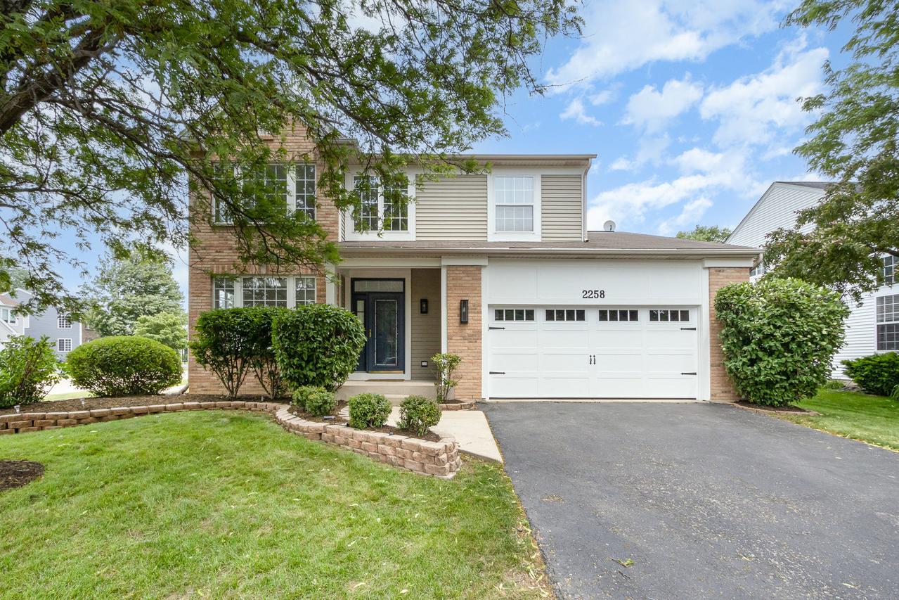 2258 Halsted Ln., Aurora, IL 60503