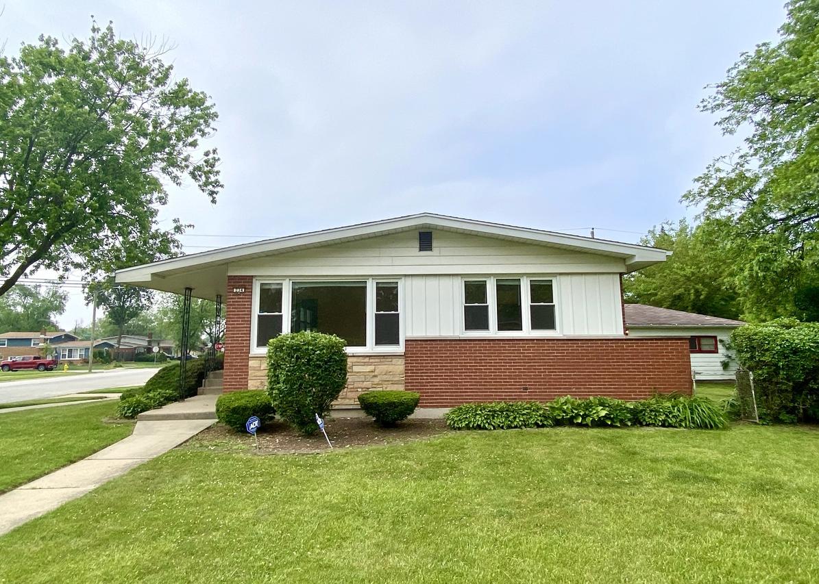 234 Tahoe Dr., Chicago Heights, IL 60411