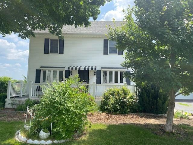 207 N Putnam St., Lostant, IL 61334