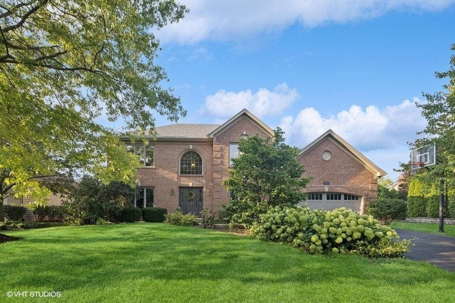 1343 Dunrobin Rd., Naperville, IL 60540
