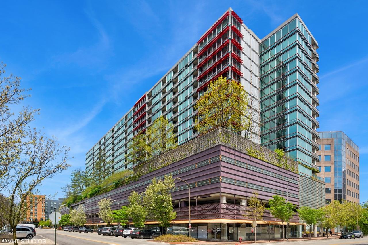 800 Elgin Rd. #1316, Evanston, IL 60201