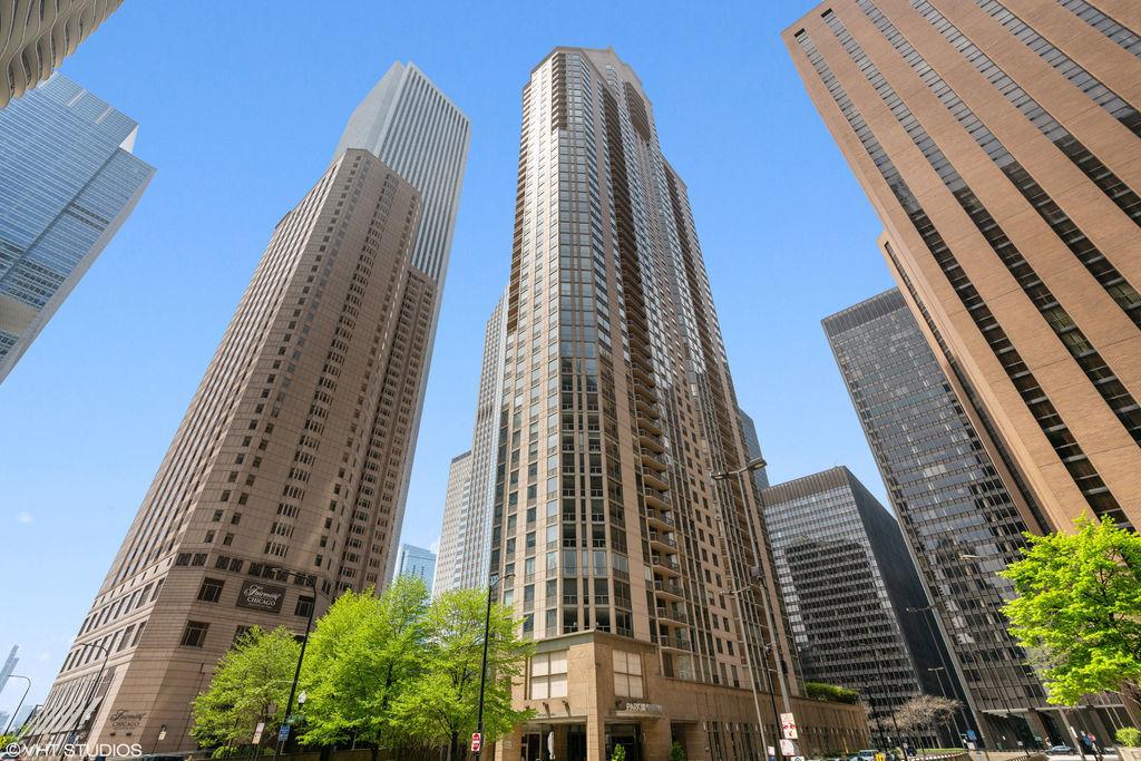 222 N Columbus Dr. #2607, Chicago, IL 60601