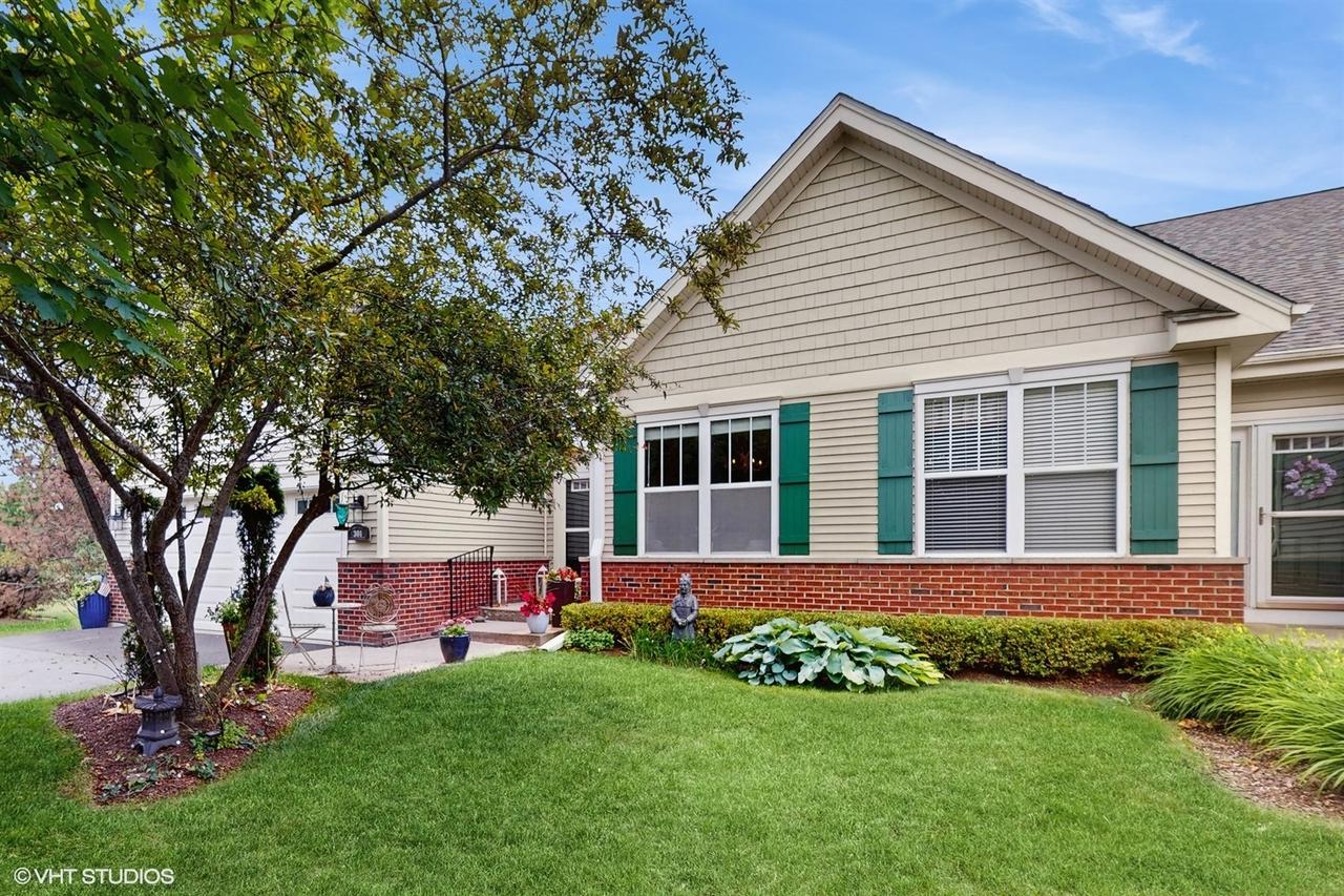 301 W Eagle Ct., Waukegan, IL 60087