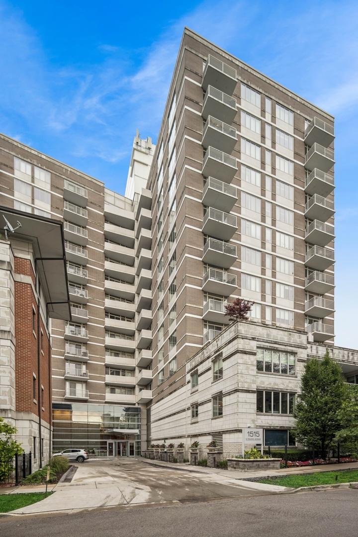 1515 S Prairie Ave. #1008, Chicago, IL 60605