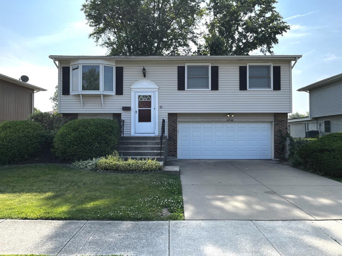 16500 76th Ave., Tinley Park, IL 60477