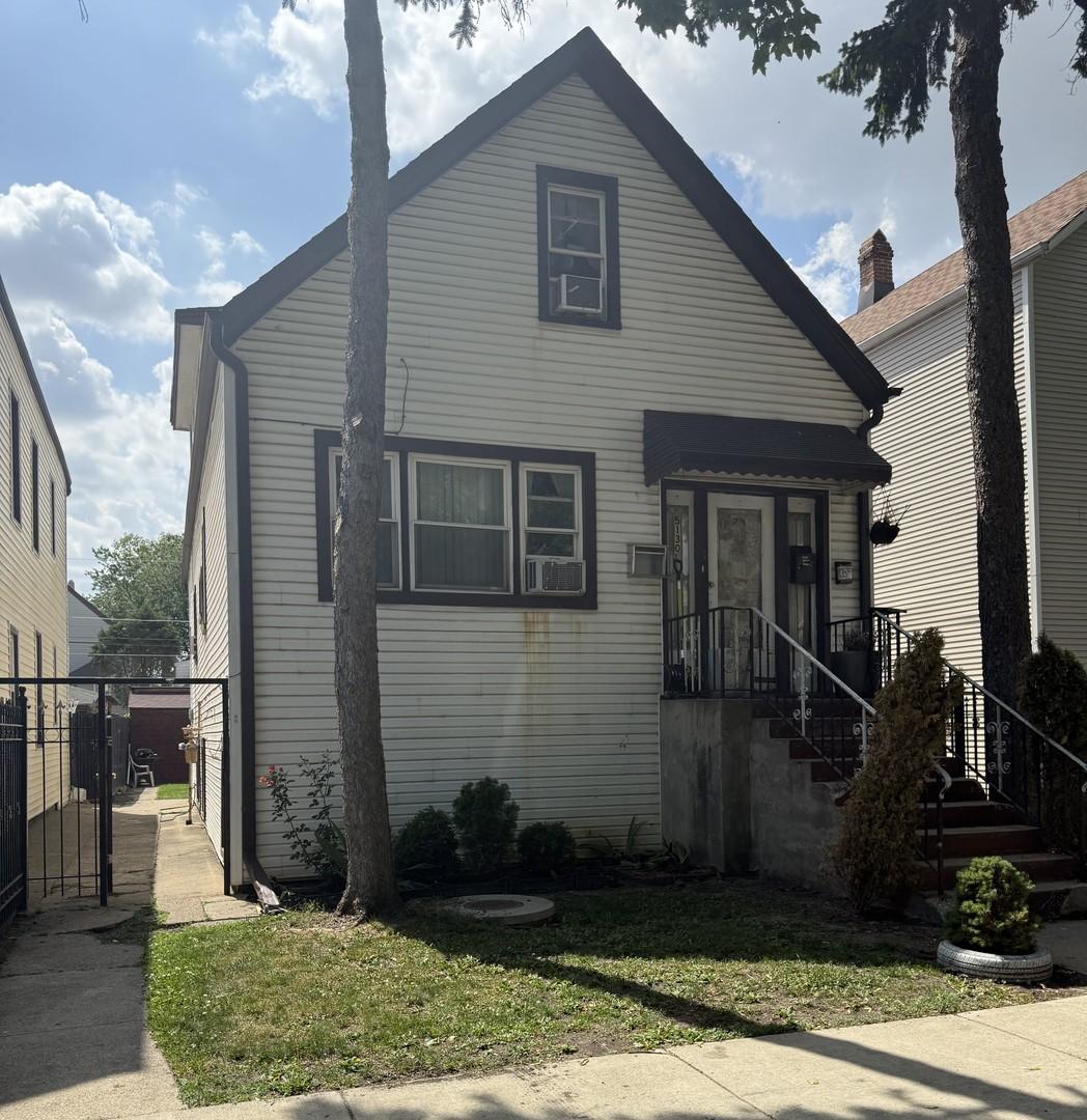 5130 S Whipple St., Chicago, IL 60632