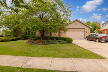 1405 Westminster Dr., Woodridge, IL 60517
