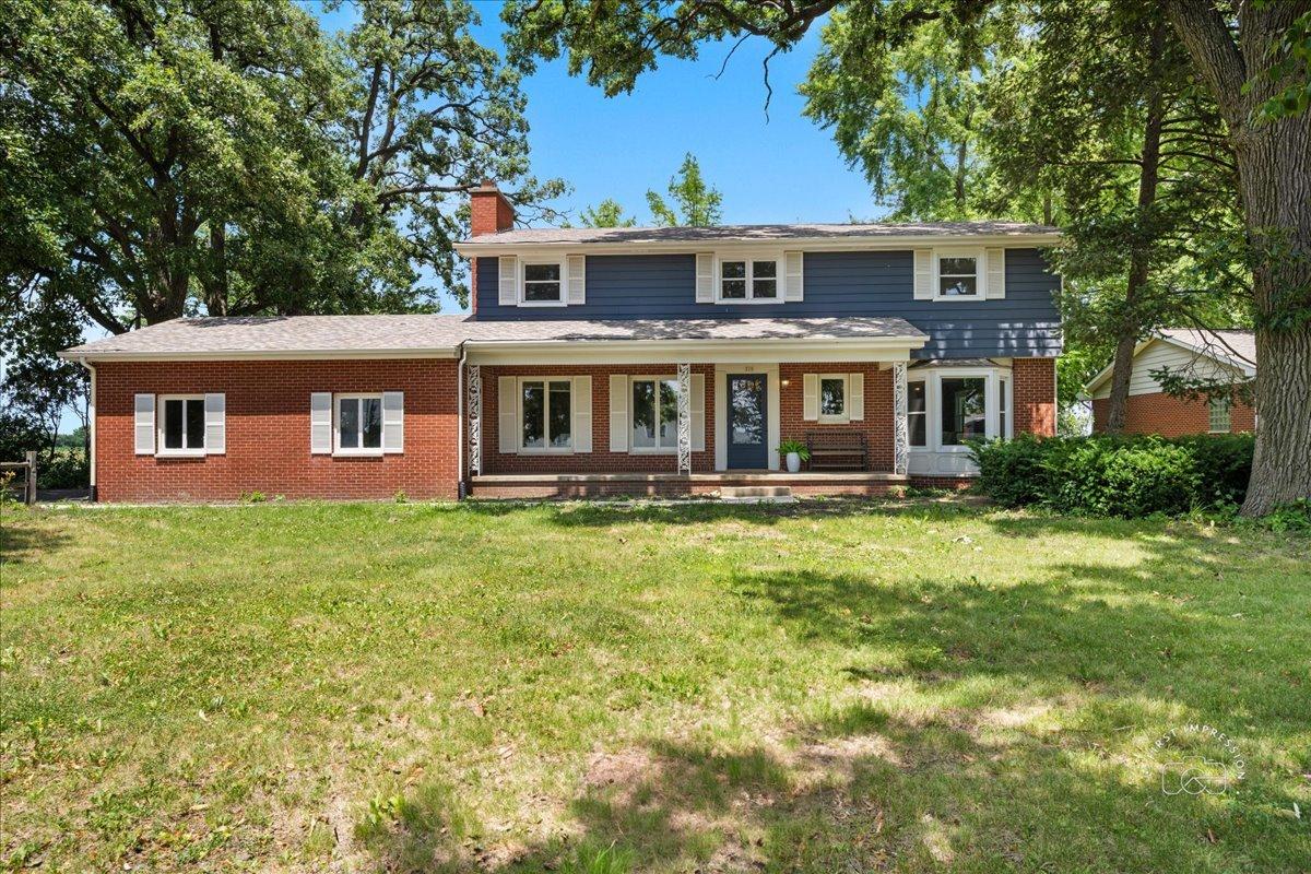 6S903 Davis Rd., Big Rock, IL 60511