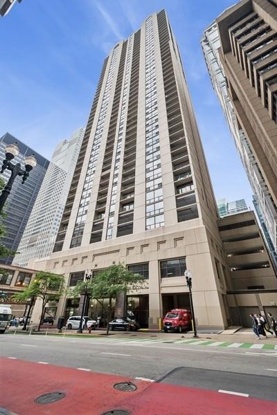 200 N Dearborn St. #2402, Chicago, IL 60601