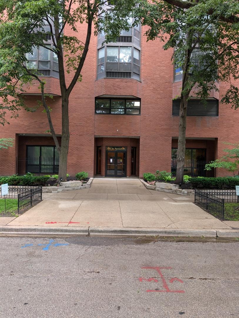 899 S Plymouth Ct. #1703, Chicago, IL 60605