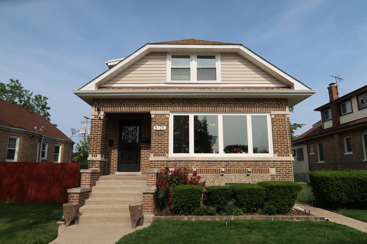 5125 N La Crosse Ave., Chicago, IL 60630