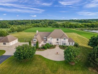 42W201 Silver Glen Rd., St. Charles, IL 60175