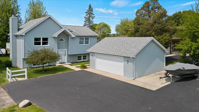 New Homes For Sale This Week in Lindenhurst: June 13th to June 19th