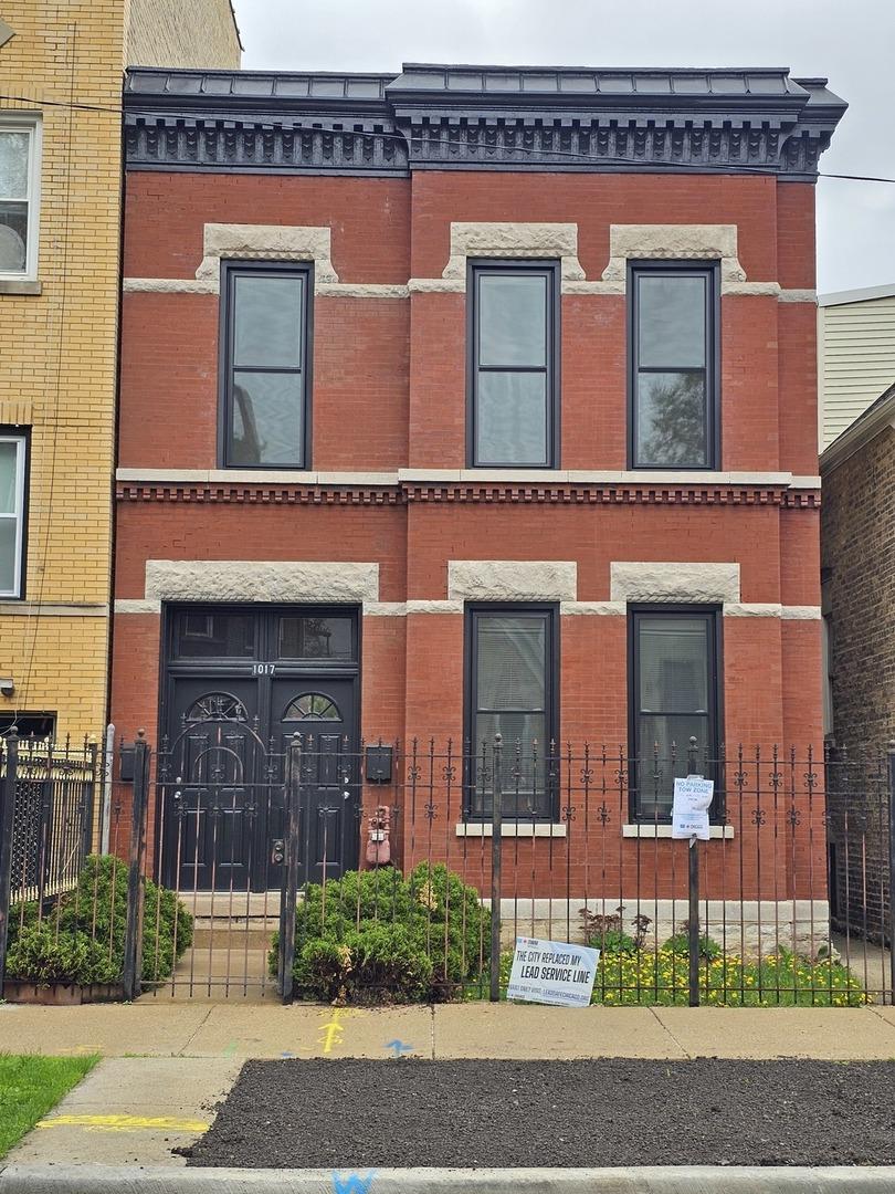 1017 N Francisco Ave., Chicago, IL 60622
