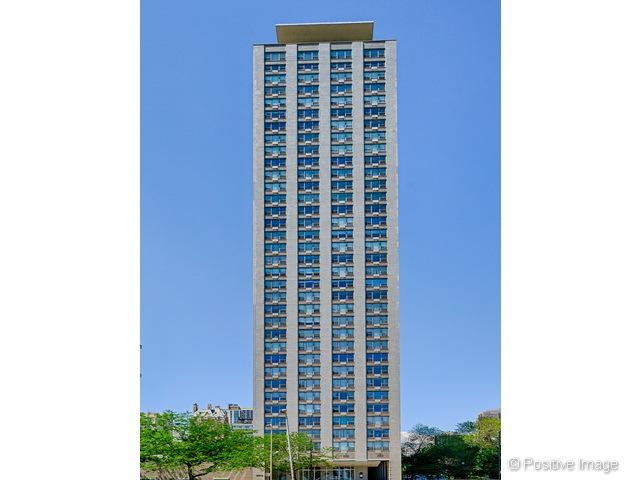 1550 N Lake Shore Dr. #3G, Chicago, IL 60610