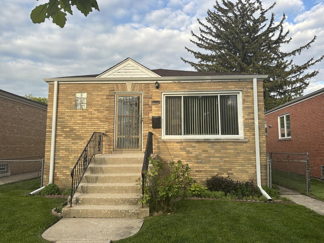 3453 N Octavia Ave., Chicago, IL 60634