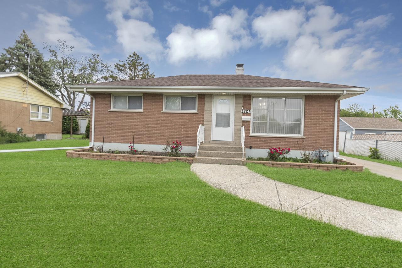 1205 N Irving Ave., Berkeley, IL 60163
