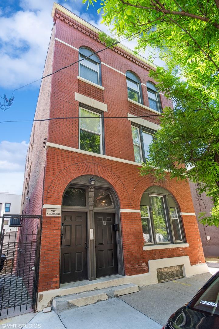 751 N Elizabeth St., Chicago, IL 60642