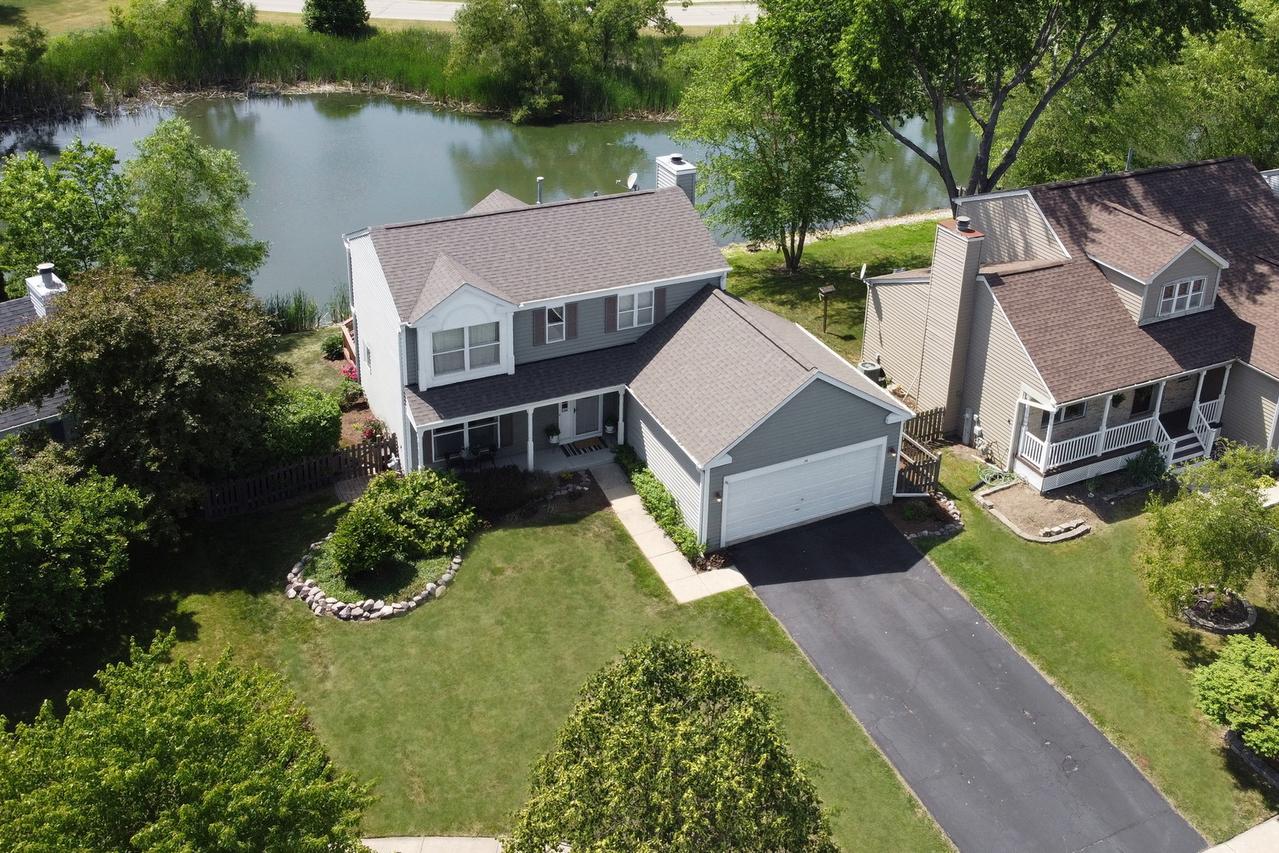 34 Lisk Dr., Hainesville, IL 60030