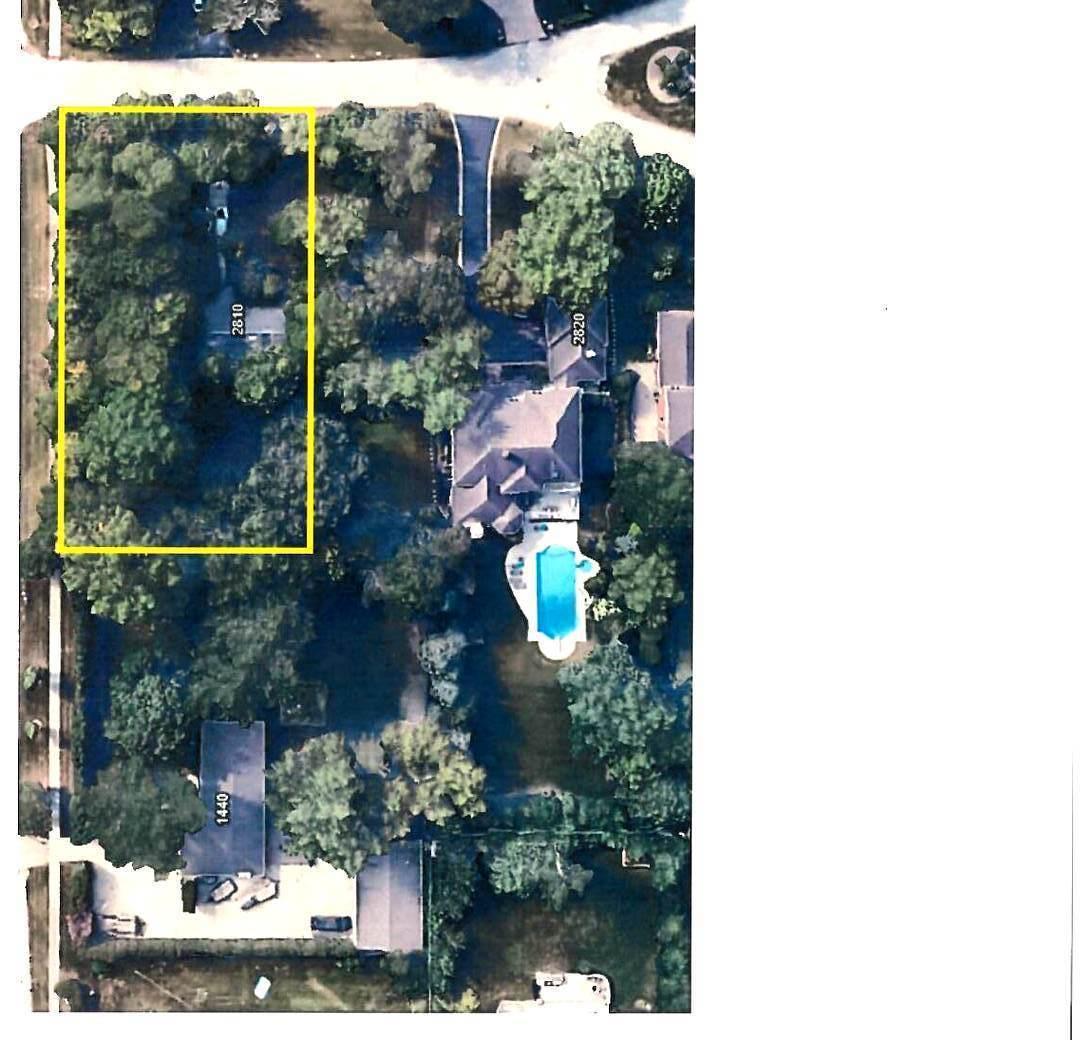 2810 Weller Ln., Northbrook, IL 60062