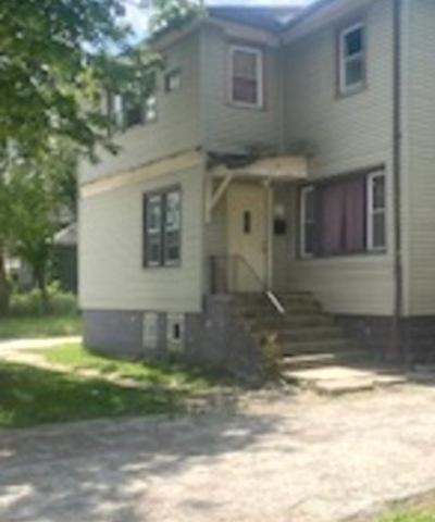 122 W 150th St., Harvey, IL 60426