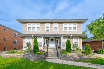 818 N La Grange Rd., La Grange Park, IL 60526