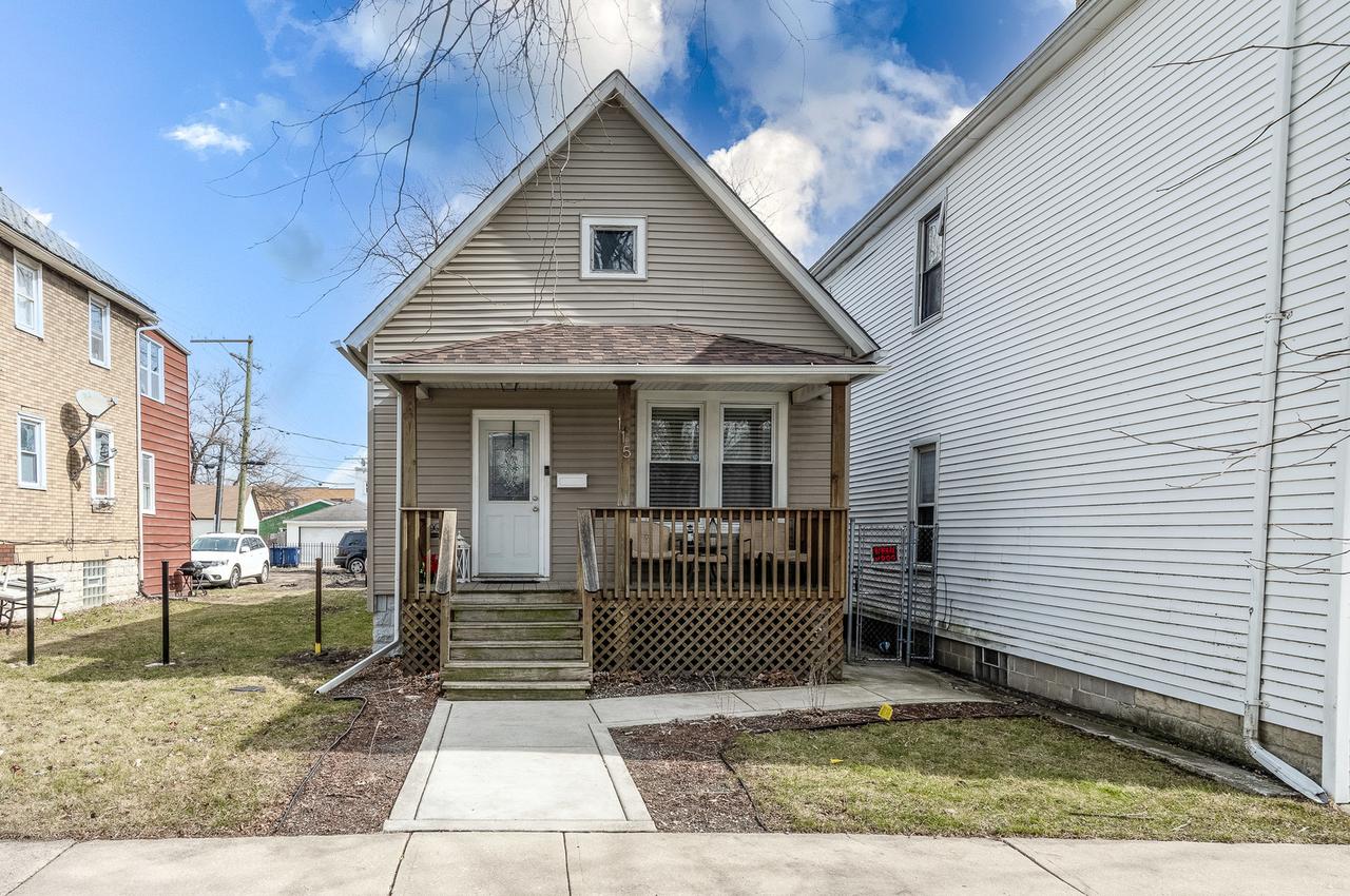 115 S 12th Ave., Maywood, IL 60153