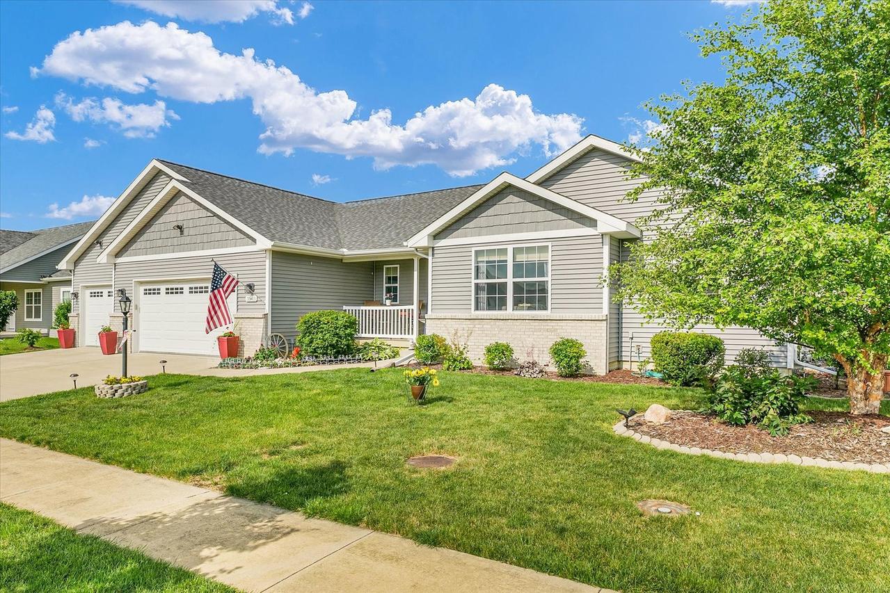 3503 S Deer Ridge Dr., Urbana, IL 61802